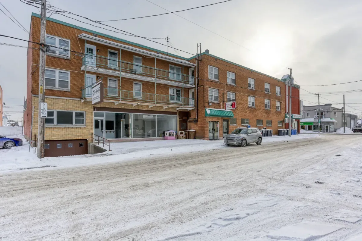 Photo réelle de l’inscription — 495, 114e Rue